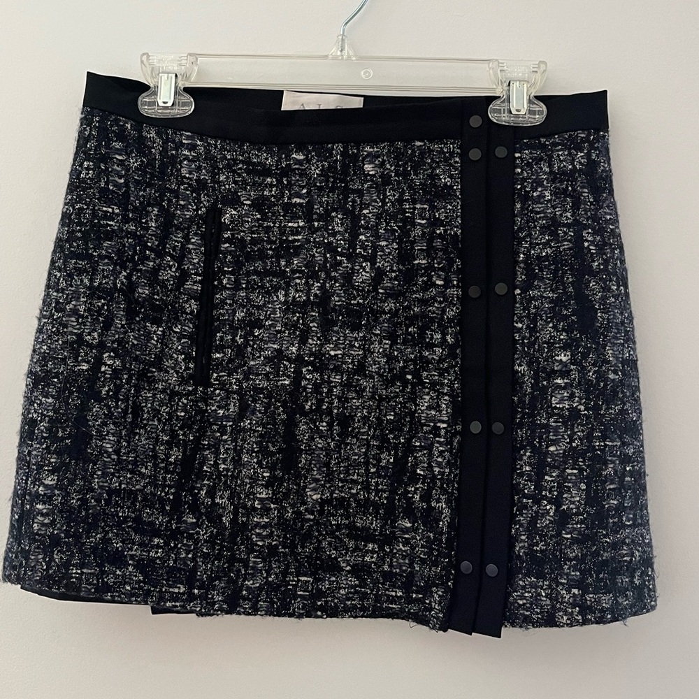 A.L.C. Black and Gray Mini Skirt, size 6